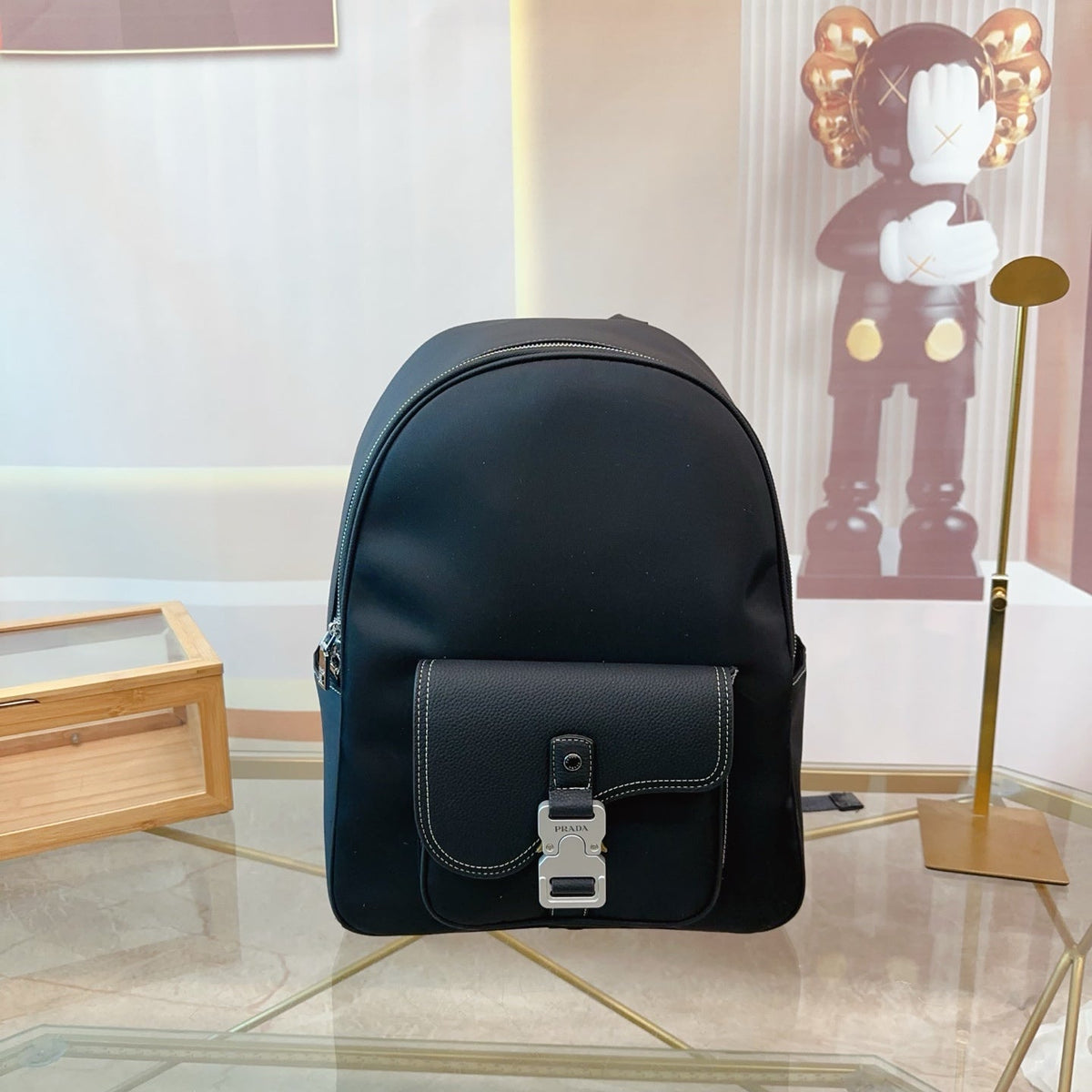 FRONT ZIP POCKET BACKPACK 40 IN BLACK SAFFIANO LEATHER