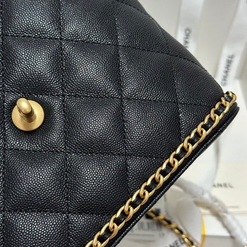 CC BACKPACK 22 IN BLACK GRAINED CALFSKIN
